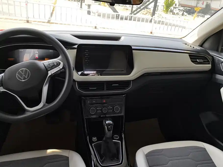 Volkswagen Tharu — миниатюра 13