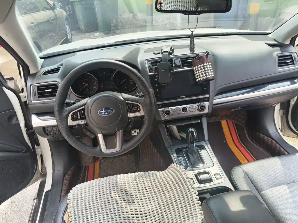 Subaru Outback — миниатюра 5