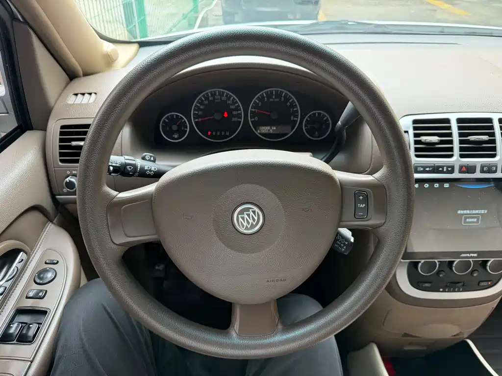 Buick GL8 2014 2.4L