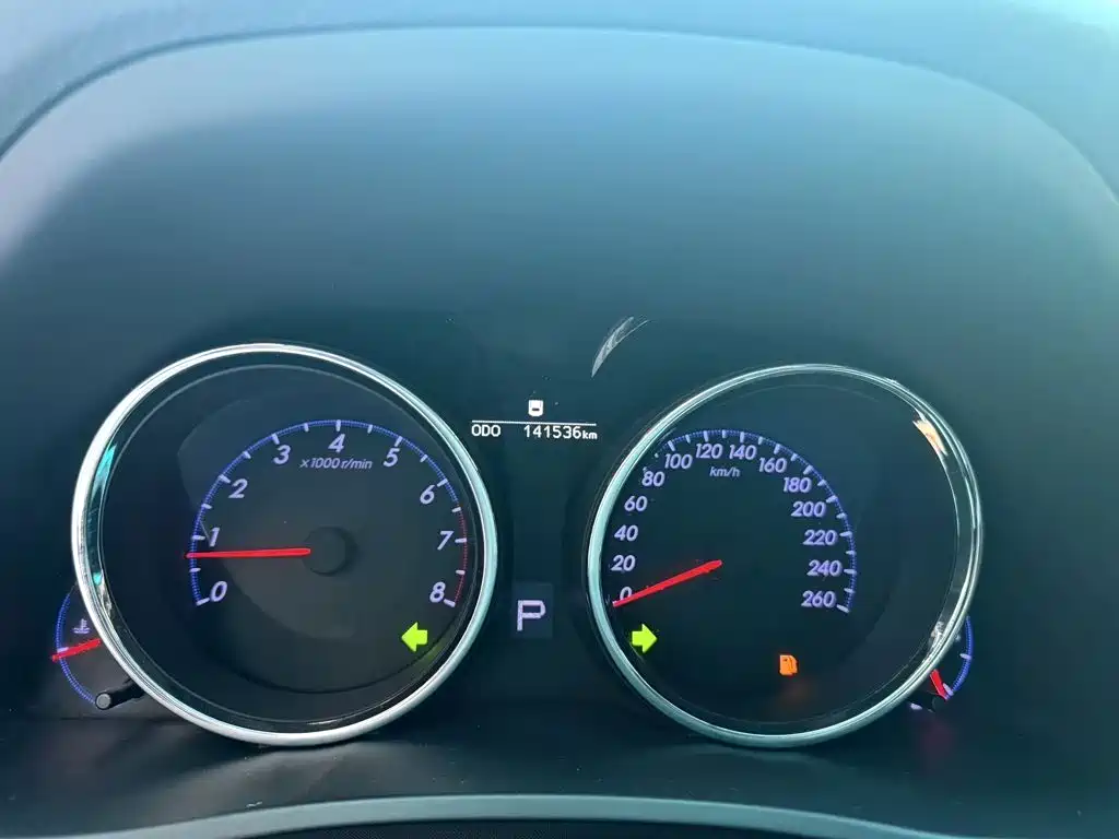 Toyota Reiz — миниатюра 9