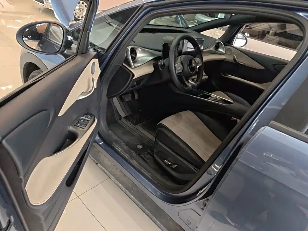 BYD Dolphin — миниатюра 16