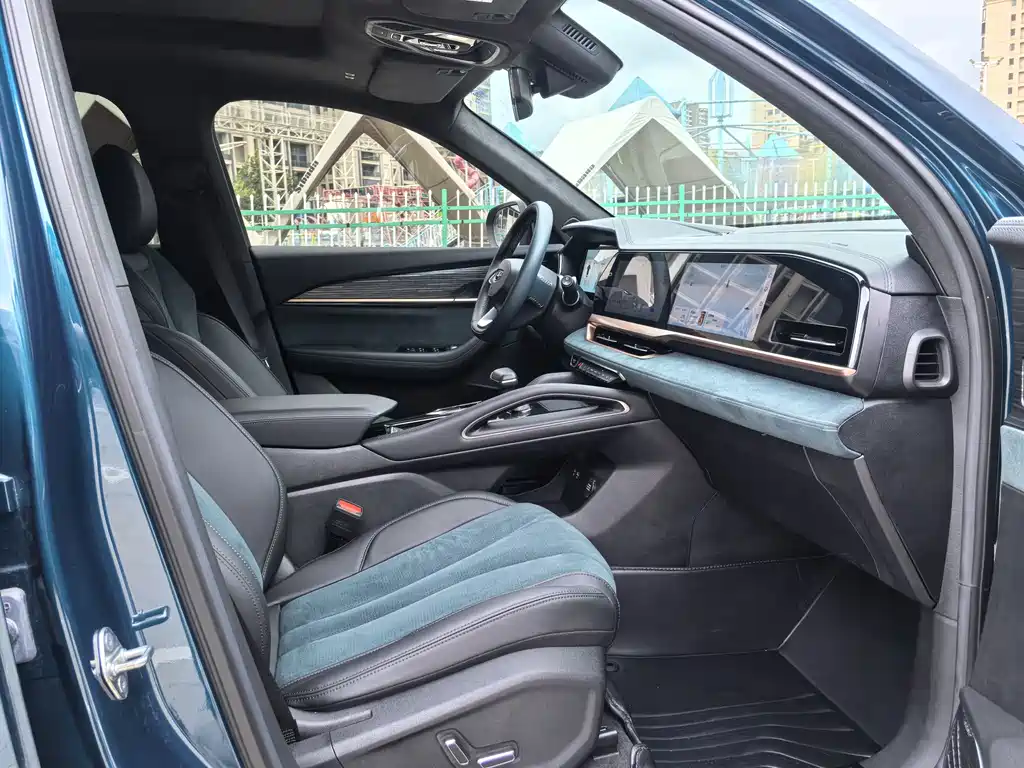 Geely Xingyue L — миниатюра 11