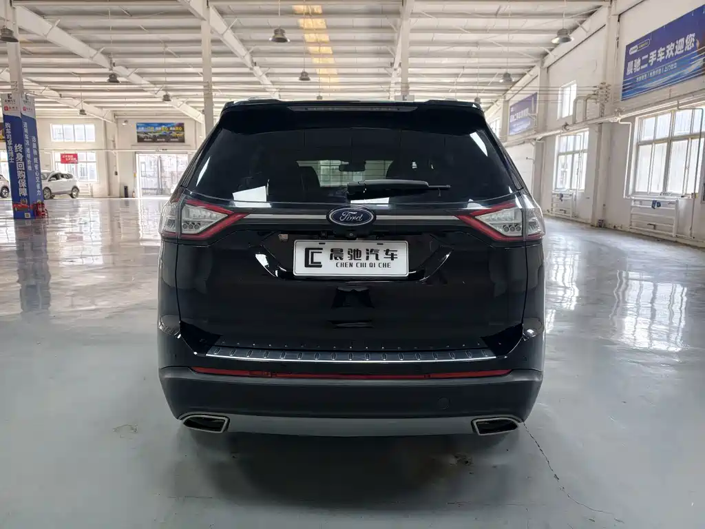 Ford Edge — миниатюра 5