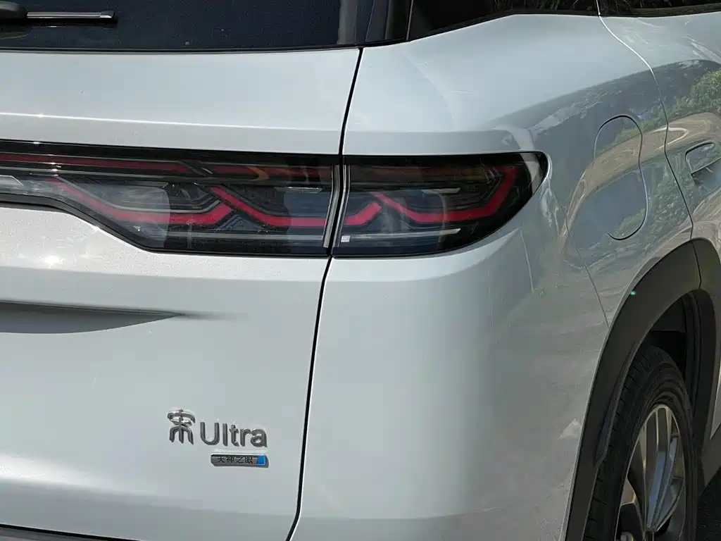 BYD Song Ultra — миниатюра 25