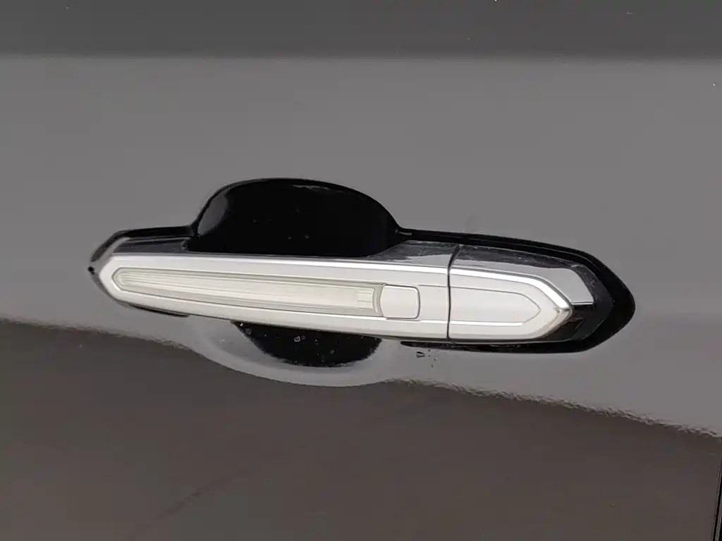 Cadillac CT6 — миниатюра 18