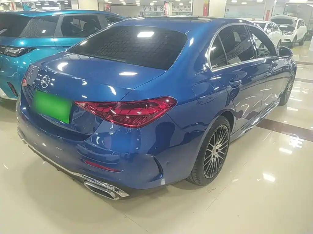 Mercedes-Benz C-Class — миниатюра 7