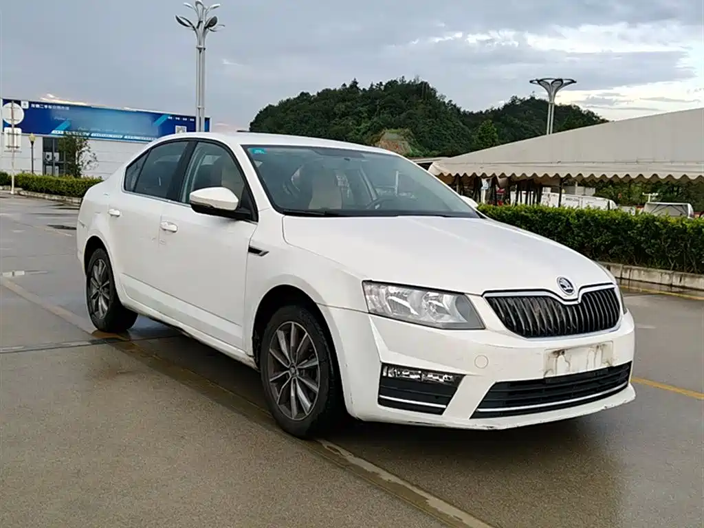 SKODA OCTAVIA
