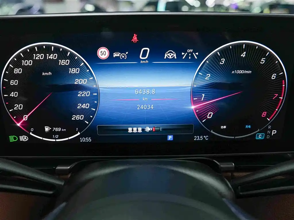 Mercedes-Benz S-Class — миниатюра 7