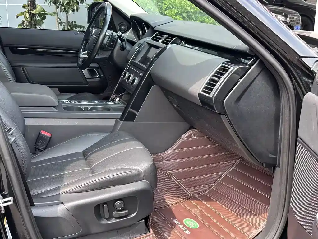 Land Rover Discovery — миниатюра 12