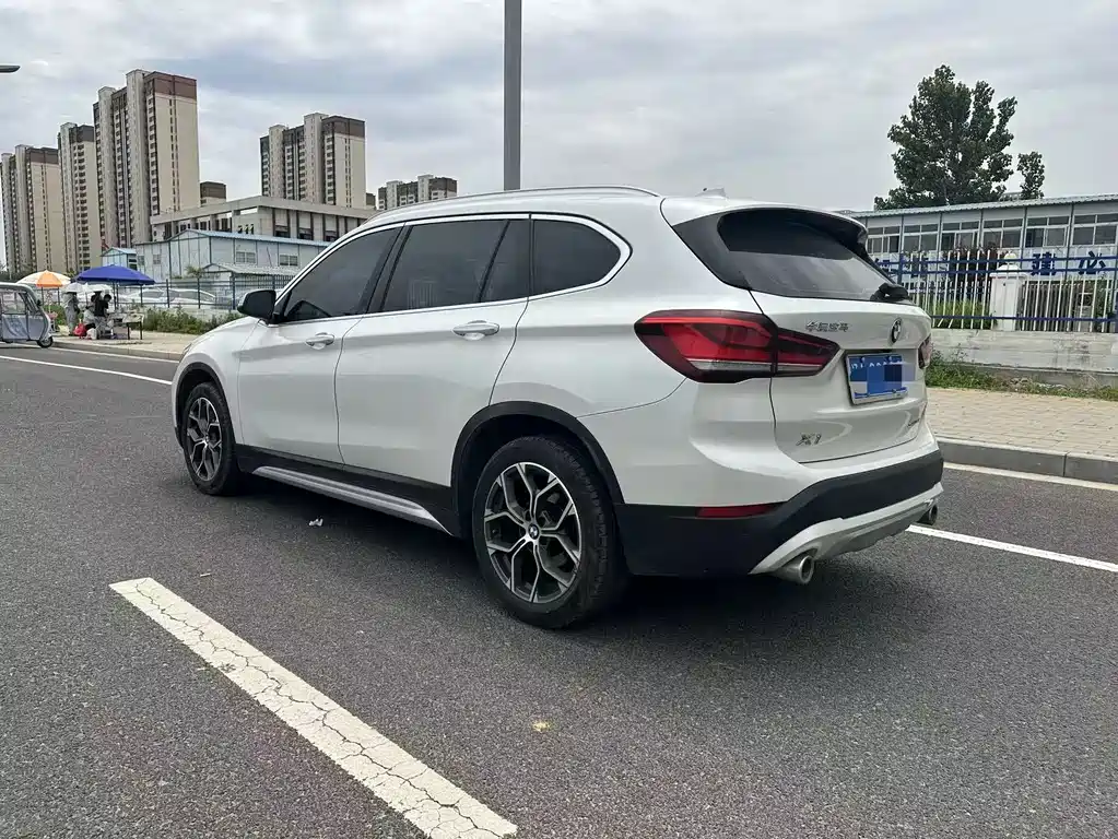 BMW X1 — миниатюра 6