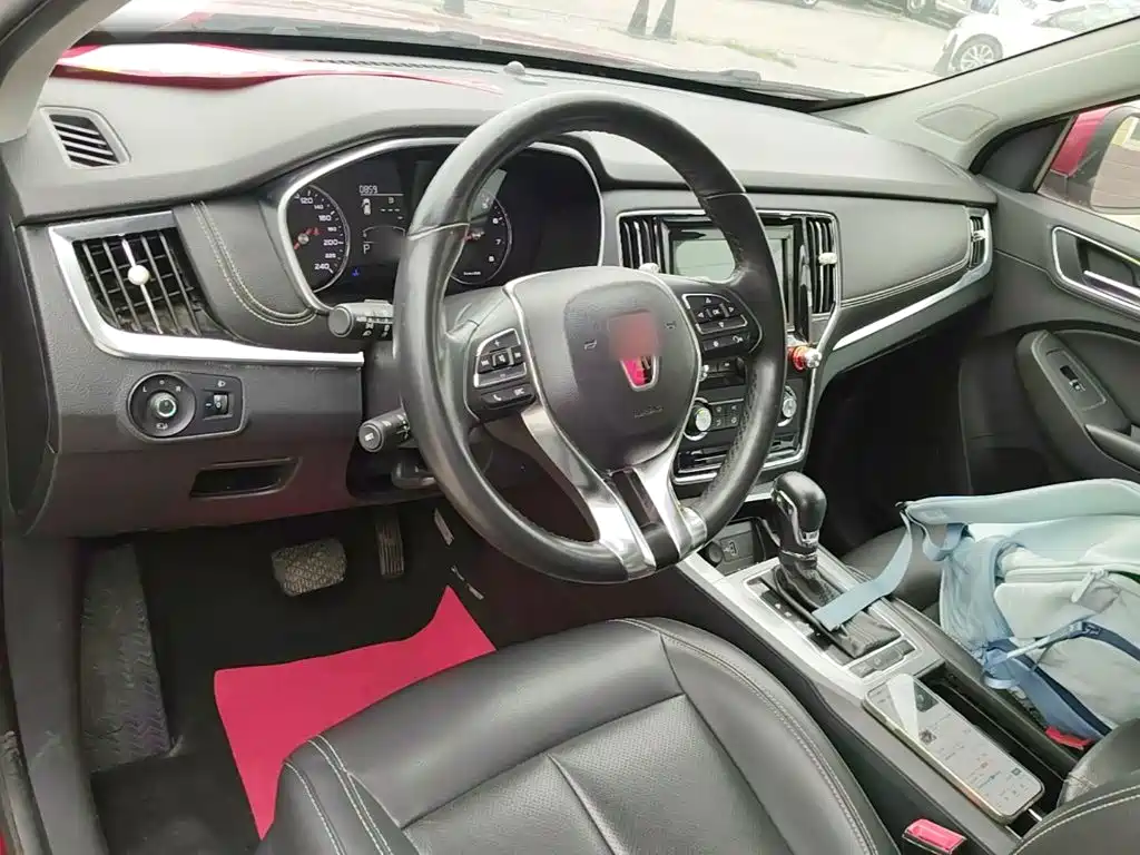 Roewe RX5 — миниатюра 6