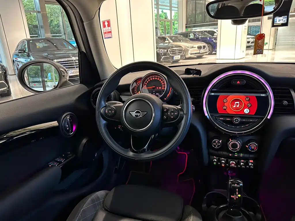 MINI Mini — миниатюра 6