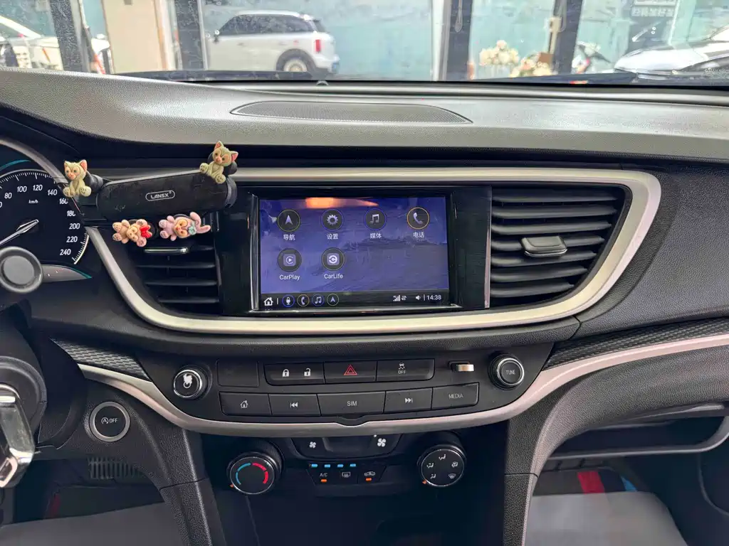 Buick Excelle — миниатюра 10