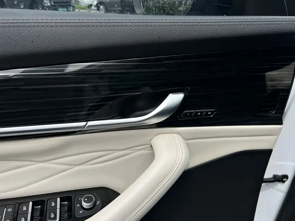 Geely Xingyue L — миниатюра 10