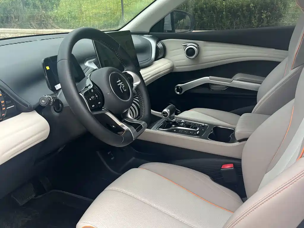 BYD Yuan Plus — миниатюра 6