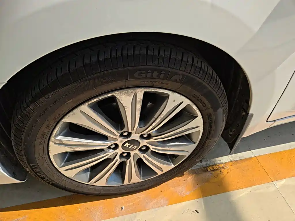 Kia K4 — миниатюра 23