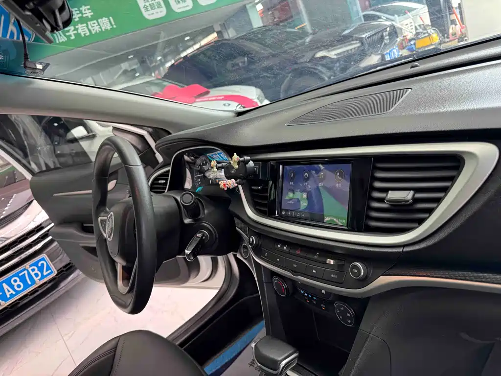 Buick Excelle — миниатюра 16