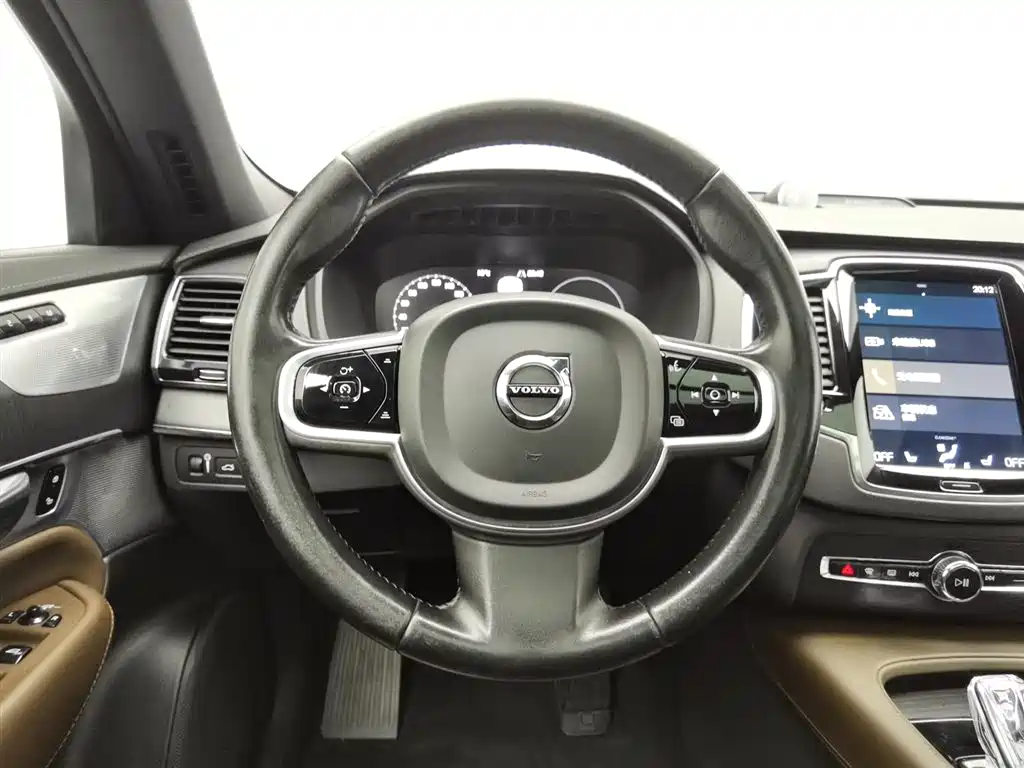 VOLVO XC90 PLUG IN HYBRID