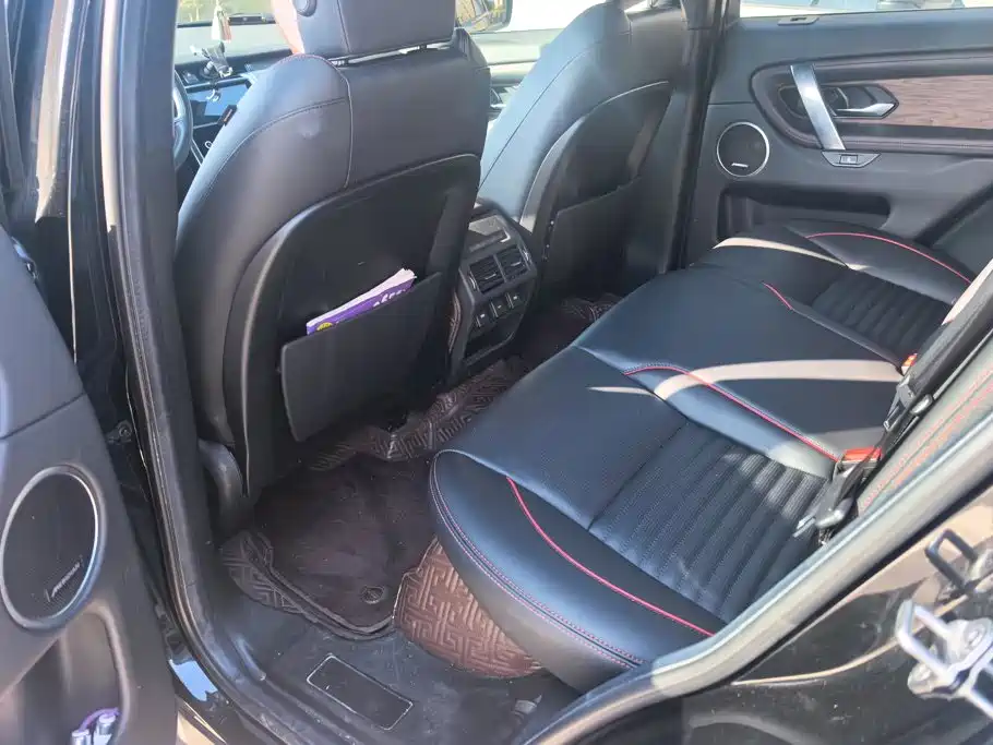 Land Rover Discovery Sport — миниатюра 11