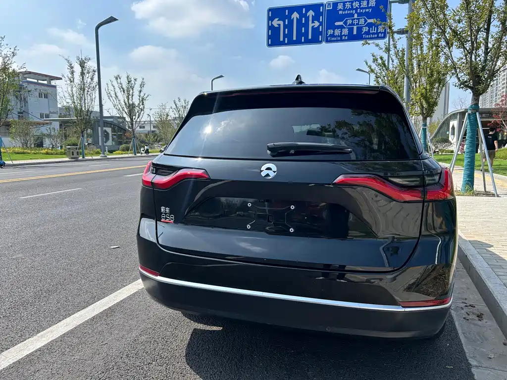 NIO NIO ES8