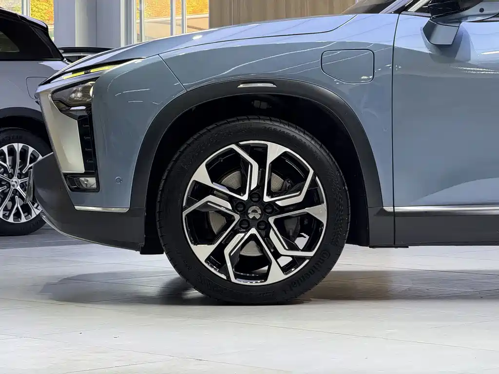 NIO ES8 — миниатюра 5