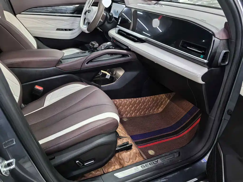 Geely Xingyue L — миниатюра 10