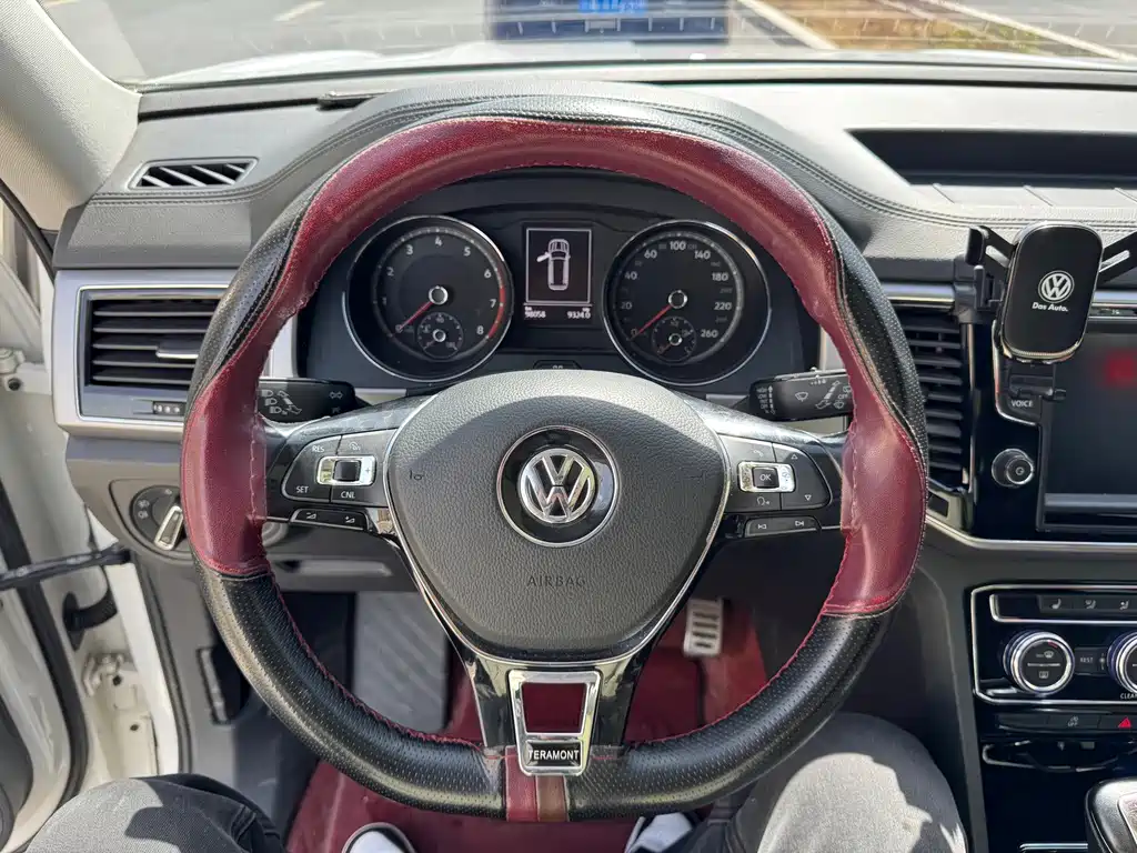 Volkswagen Teramont — миниатюра 7