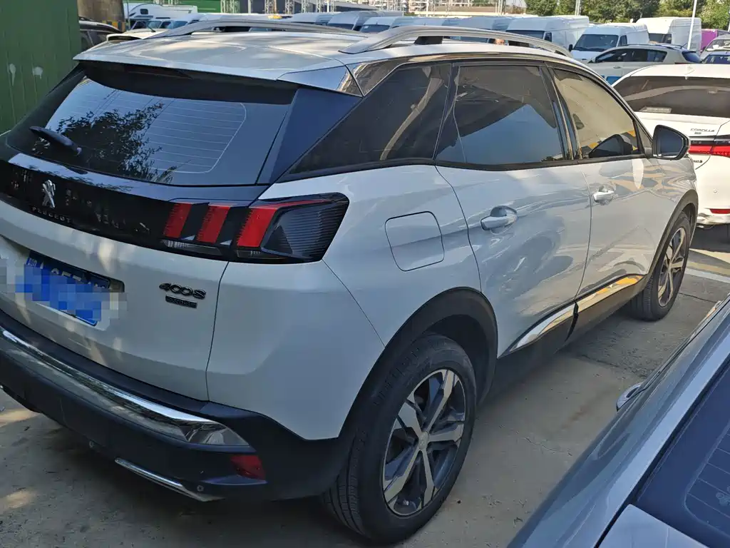 Peugeot 4008 — миниатюра 5