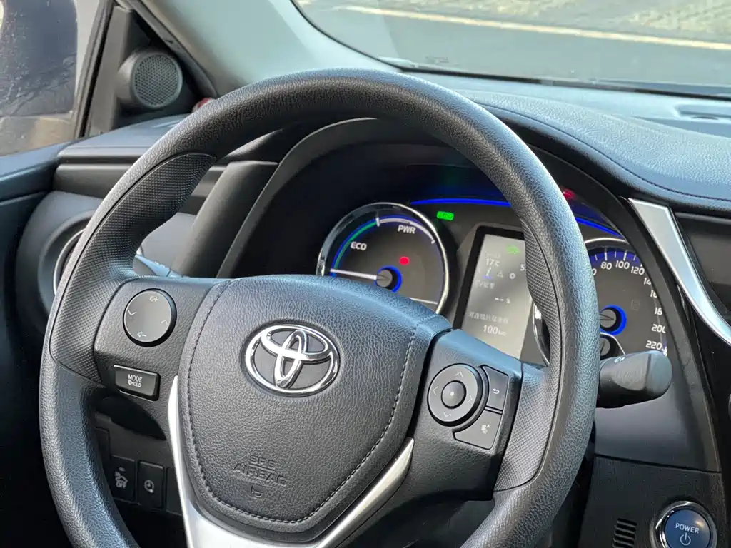 TOYOTA COROLLA DUAL ENGINE E+