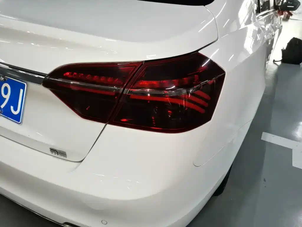 Geely Emgrand — миниатюра 8