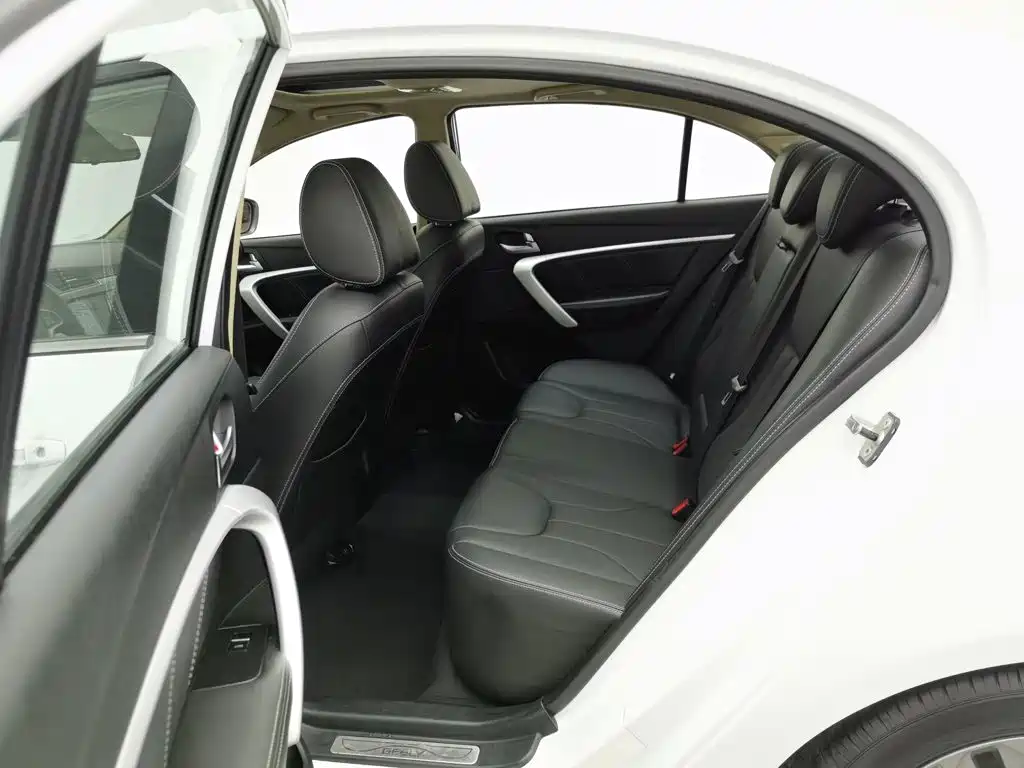 Geely Emgrand — миниатюра 15