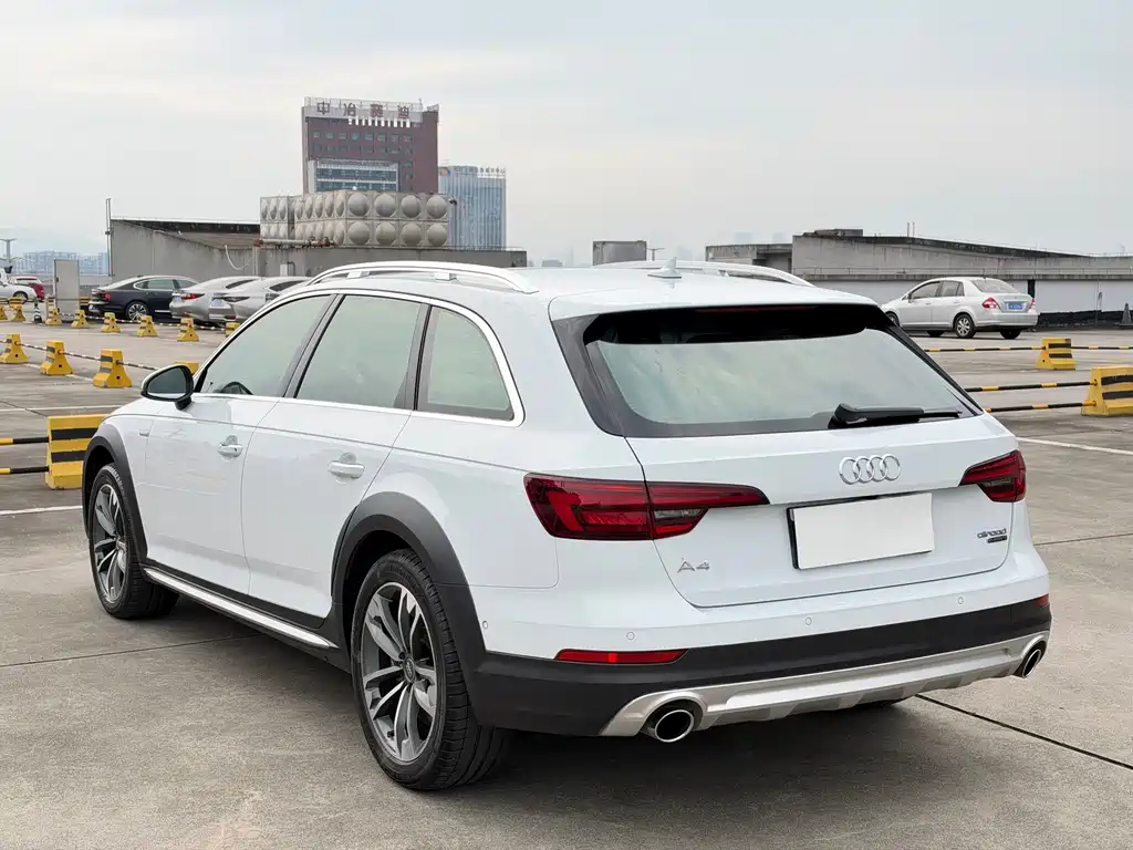 Audi A4 (Import) — миниатюра 6