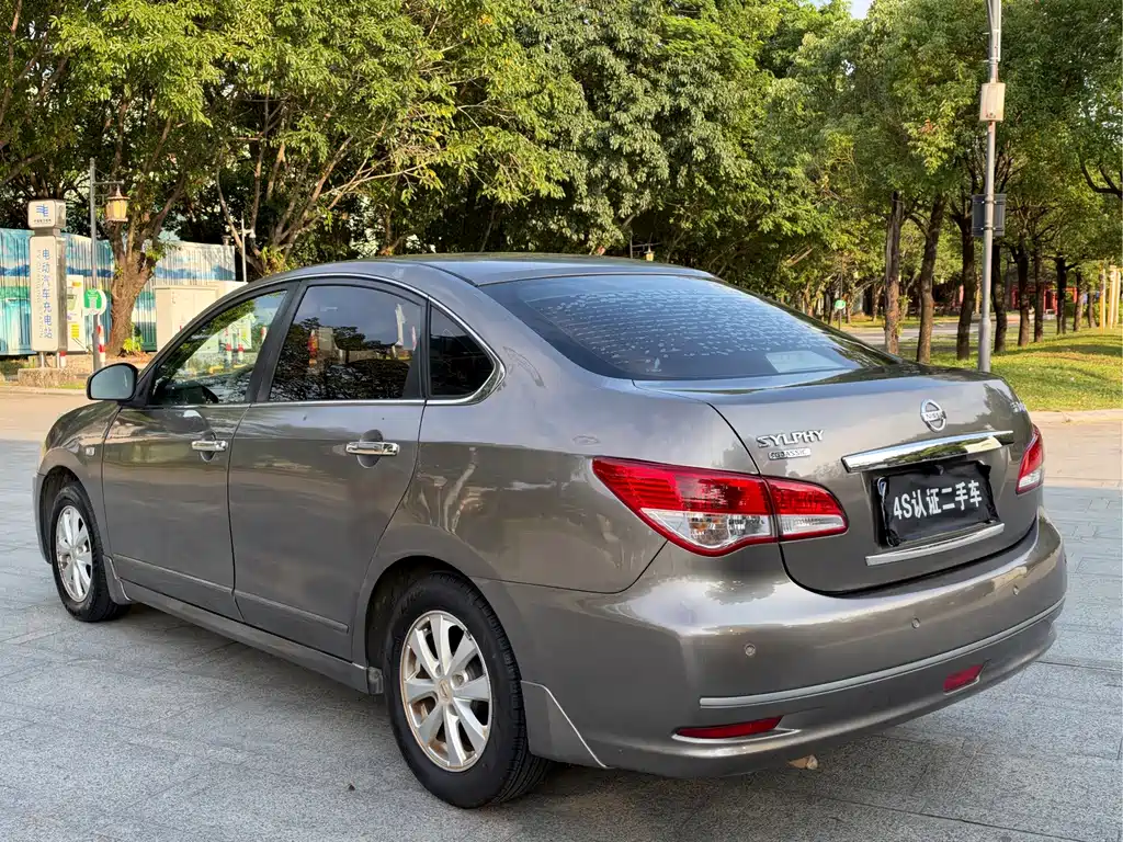 Nissan Sylphy — миниатюра 5