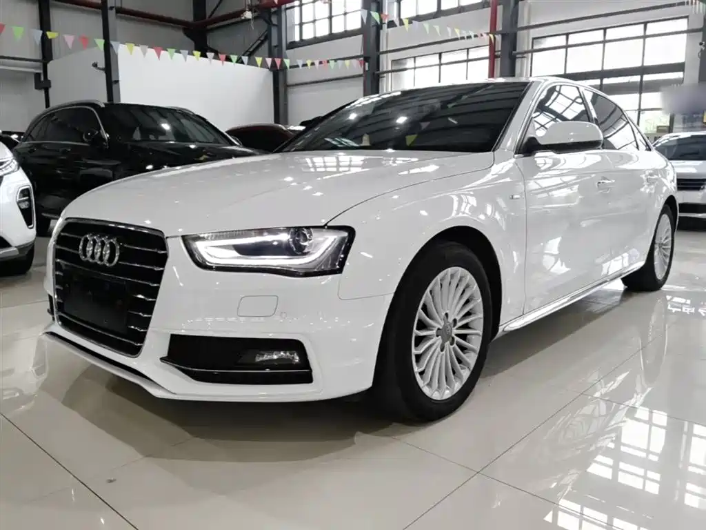 Audi A4L 2016
