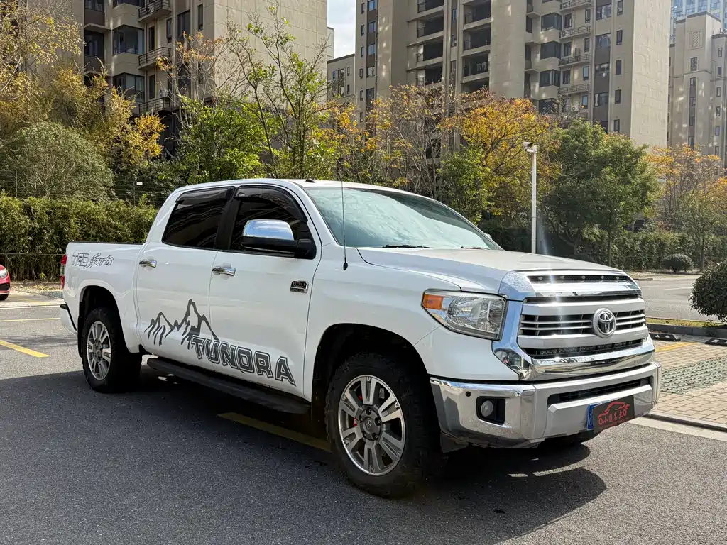Toyota Tundra 2014 5.7L 1794 Edition