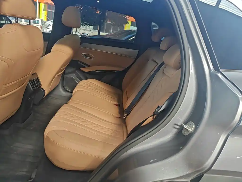 BYD L DM-i — миниатюра 17