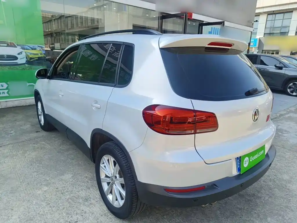 Volkswagen Tiguan — миниатюра 5