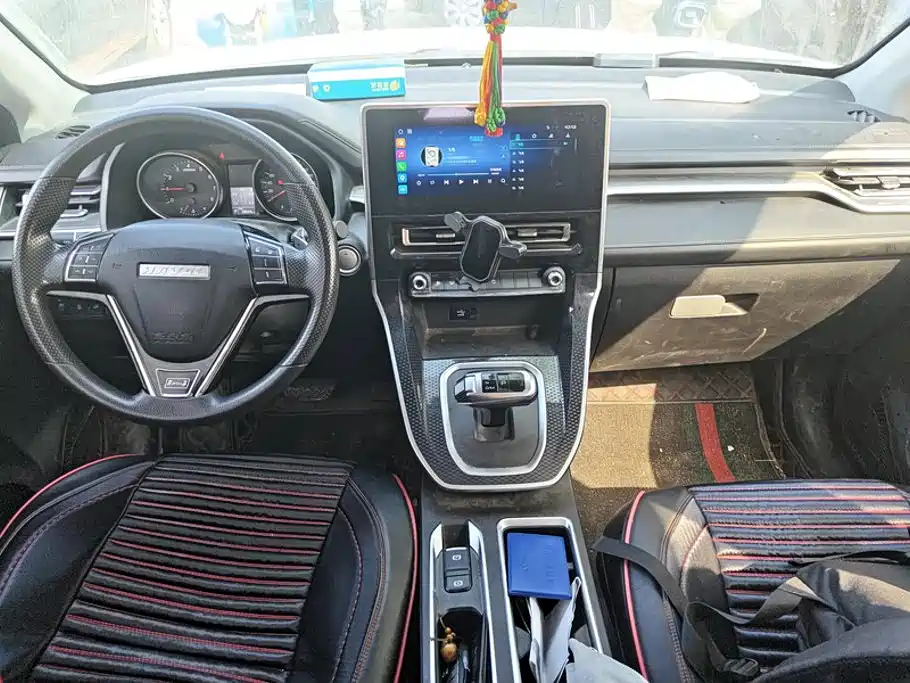 Haval M6 — миниатюра 12