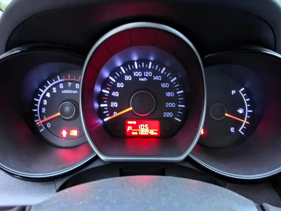 Kia K2 — миниатюра 14