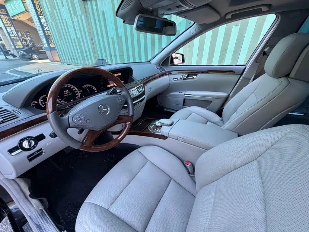 Mercedes-Benz S-Class — миниатюра 3