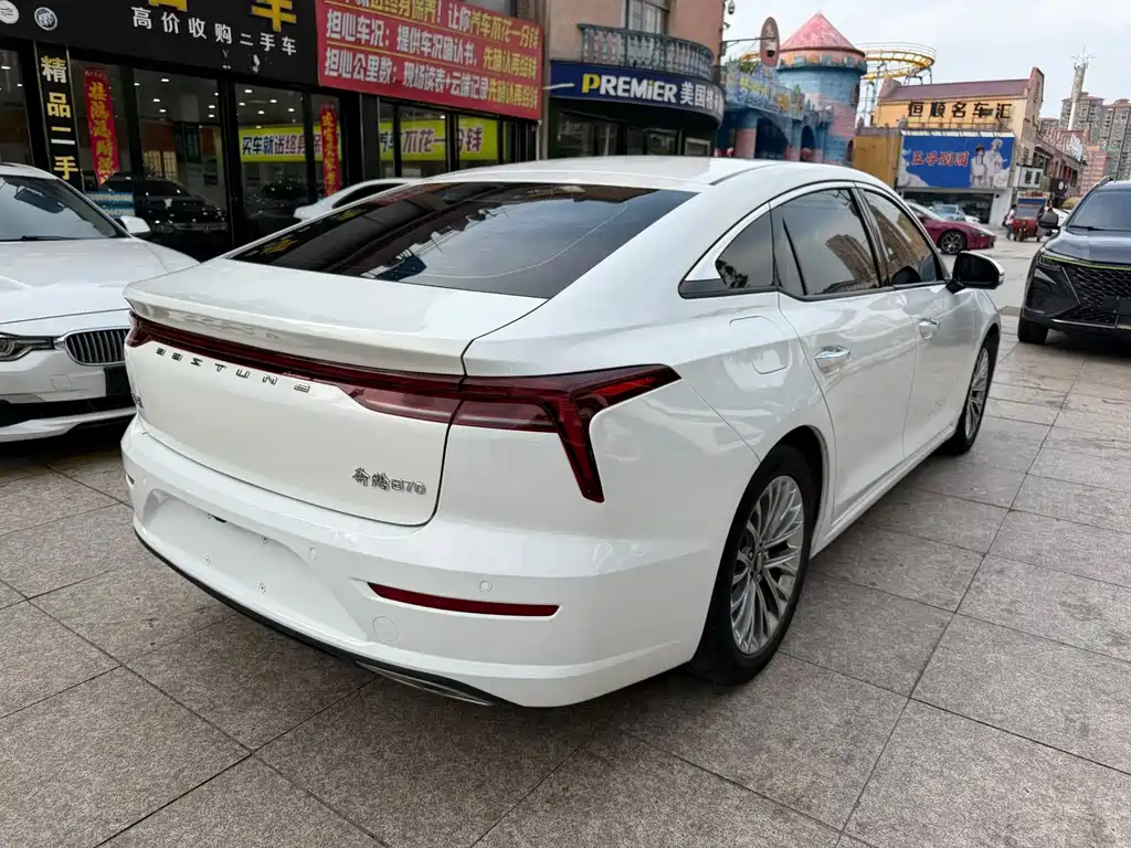 Bestune B70 — миниатюра 8