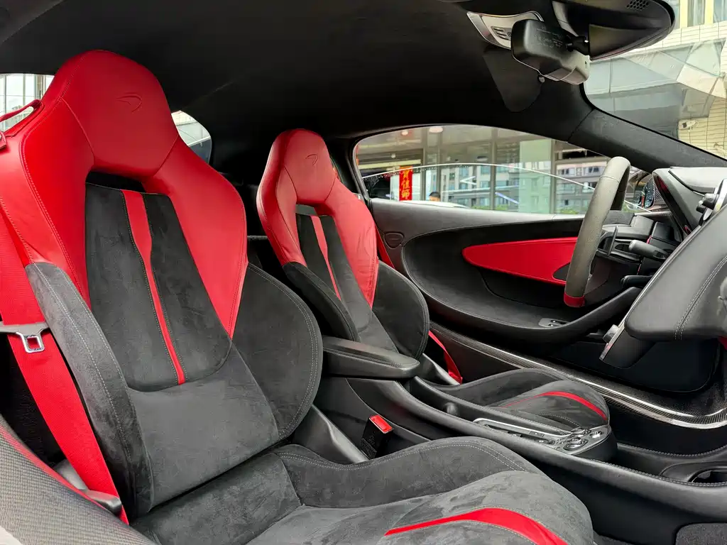 McLaren 540C — миниатюра 8