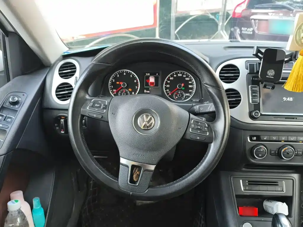 Volkswagen Tiguan — миниатюра 6