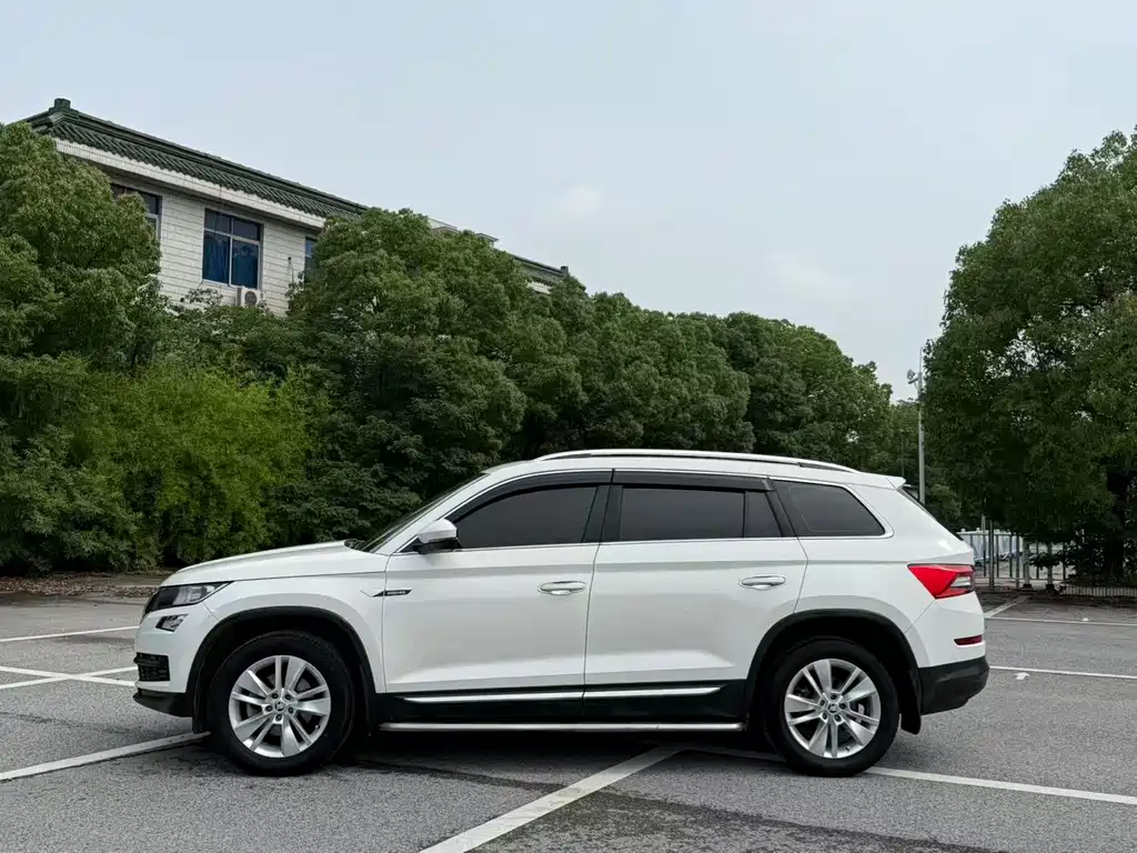 Skoda Kodiaq — миниатюра 8