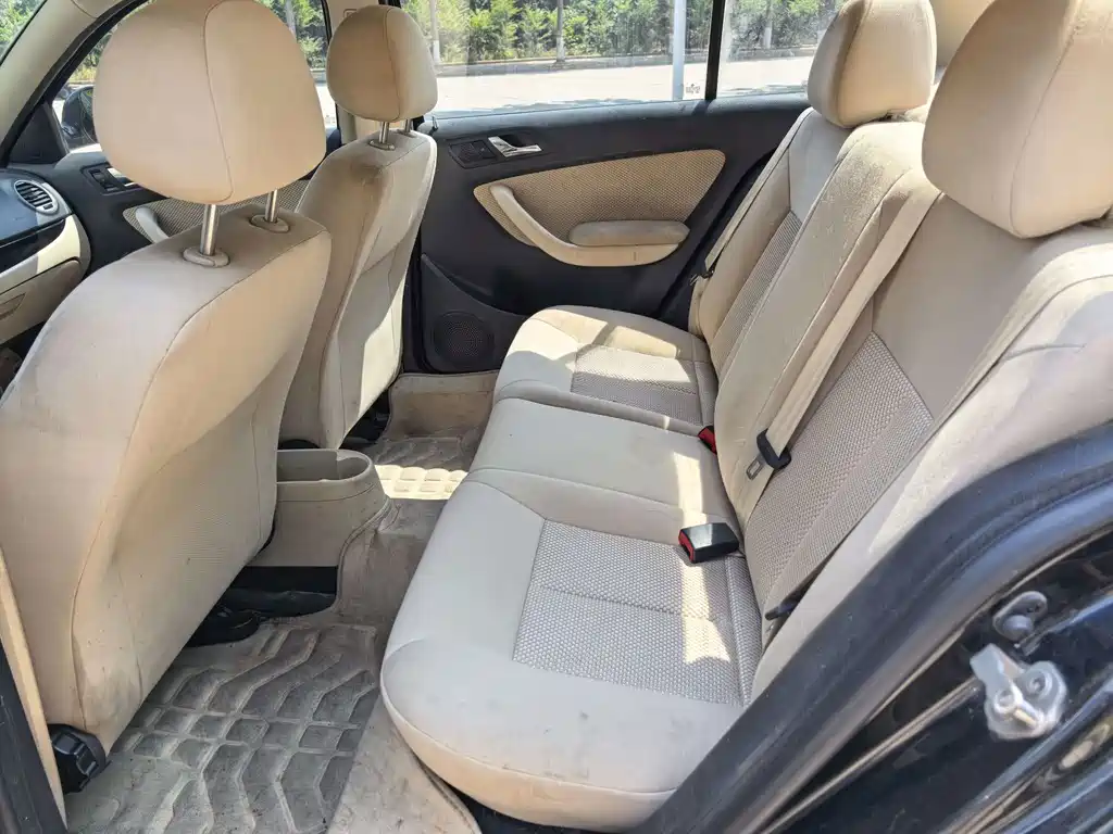 Volkswagen Lavida — миниатюра 5