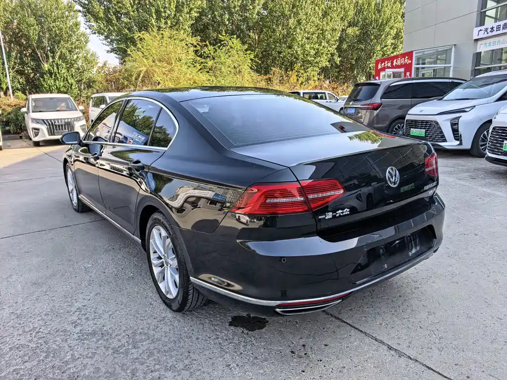 Volkswagen Magotan — миниатюра 7
