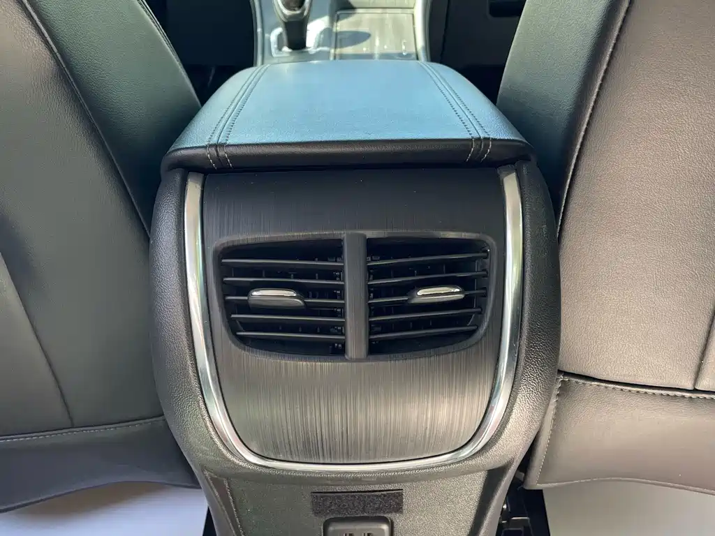 Buick LaCrosse — миниатюра 13
