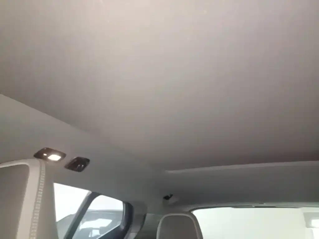 Volvo XC40 — миниатюра 18