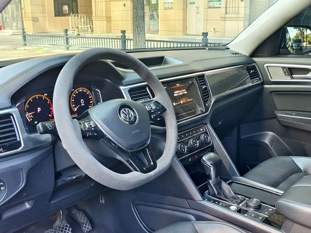 Volkswagen Teramont — миниатюра 9