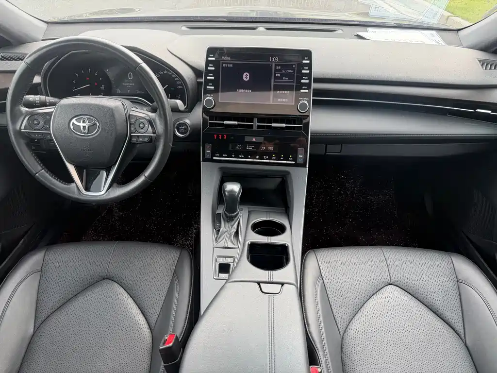 Toyota Avalon — миниатюра 9